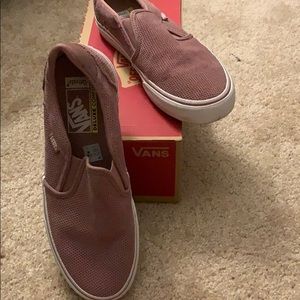 Vans slip on